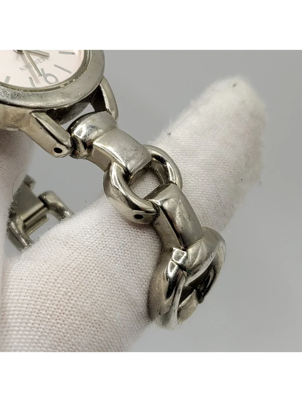 Nine West Watch Women 29mm Silver Tone Oval New Battery